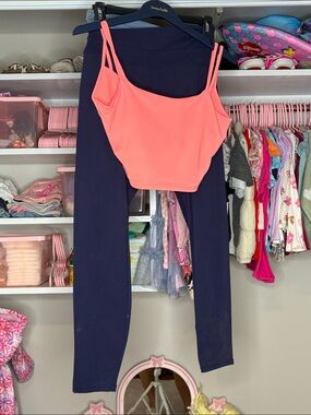 HALARA Coral Pink Crop Tank & Navy Leggings Set
